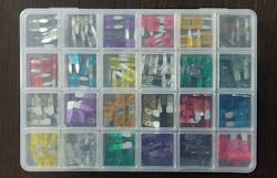 Set automotive fuses AMF and AMFM 120pcs.